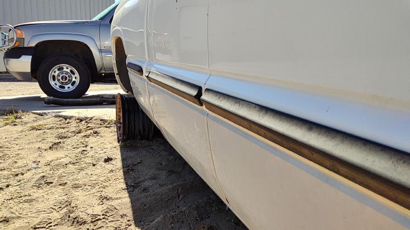 1998-2002 Dodge Ram Pickup 1500 Series Rear Door RH