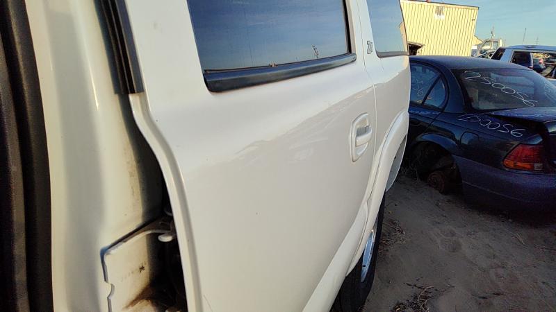 2000-2007 Chevy/gmc Suburban 1500 Series Rear Door LH