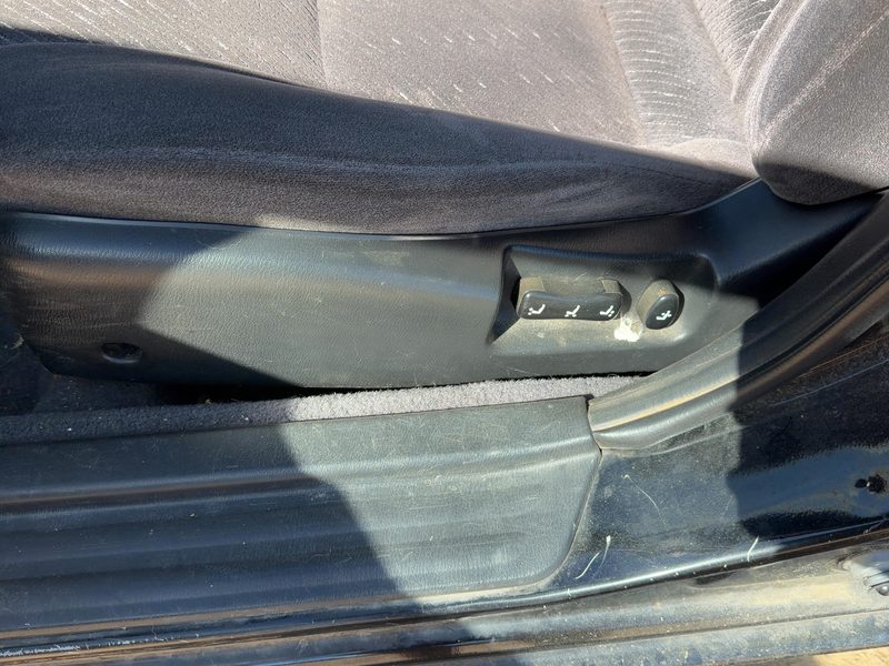 1996 Nissan Maxima Seat Track LH