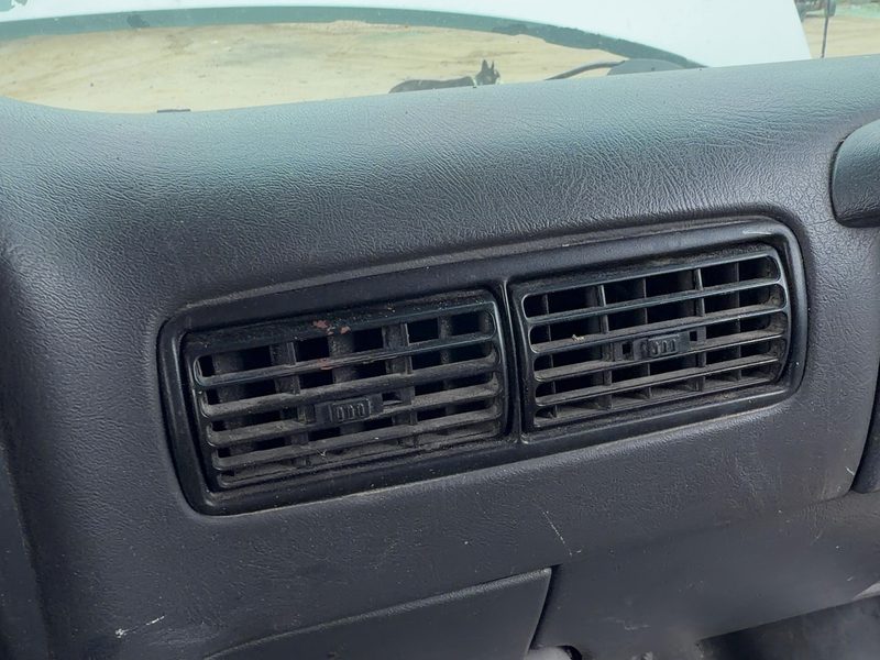 1996-2002 Chevrolet Van Express 2500 Series Dash Panel