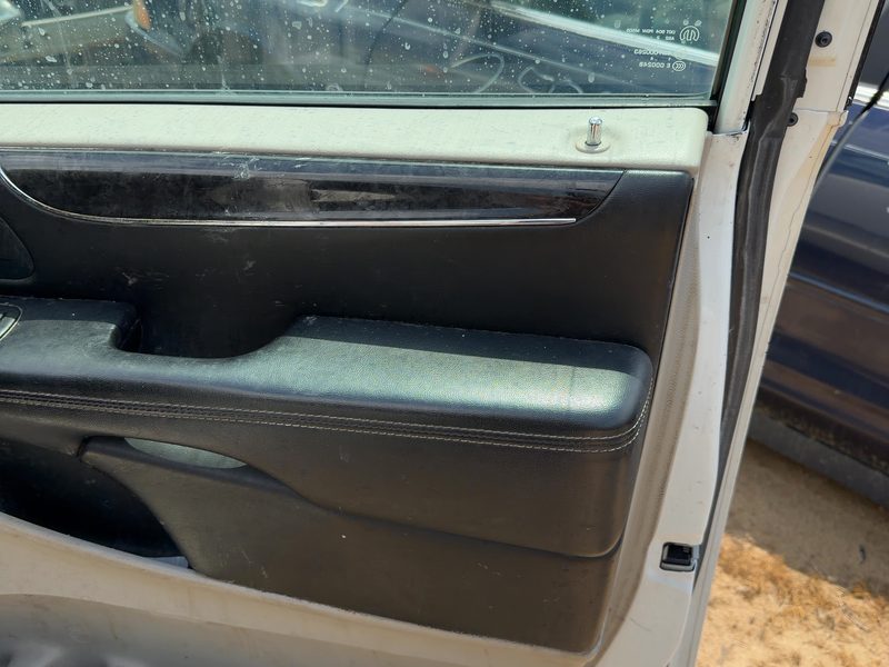 2012 Chrysler Town & Country Front Door Trim Panel RH