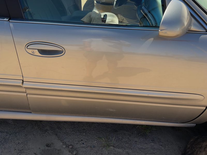 2000-2005 Buick Lesabre (80 & Up) Front Door RH