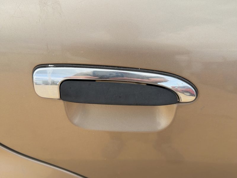 2000-2011 Mercury Grand Marquis (79 & Up) Outside Door Handle RH