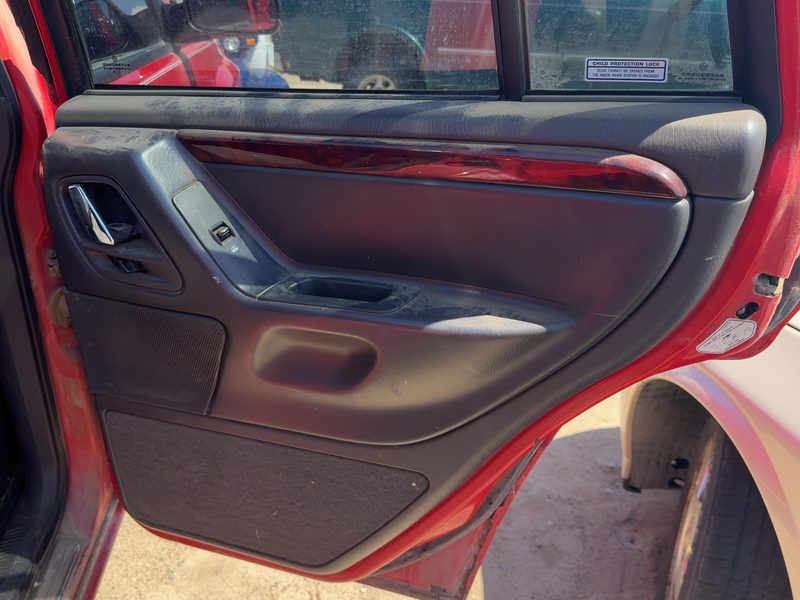 2000 Jeep Grand Cherokee Rear Door Trim Panel RH