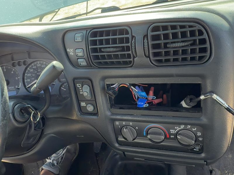 1998-2002 Blazer S10/jimmy S15 Dash Panel