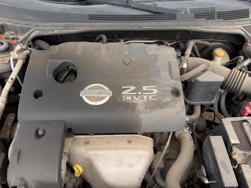 2002-2006 Nissan Altima Cylinder Head