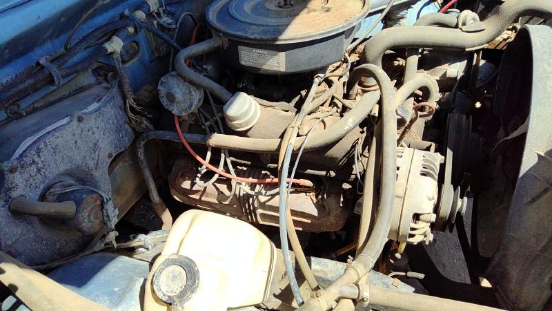 1985-1989 Dodge Pickup 150 Series Cylinder Head