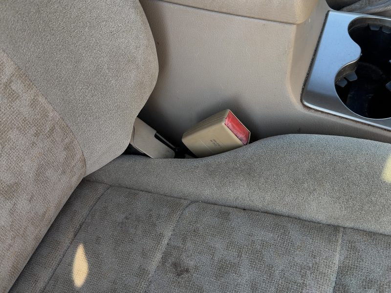 2003-2009 Kia Sorento Front Seat Belt RH