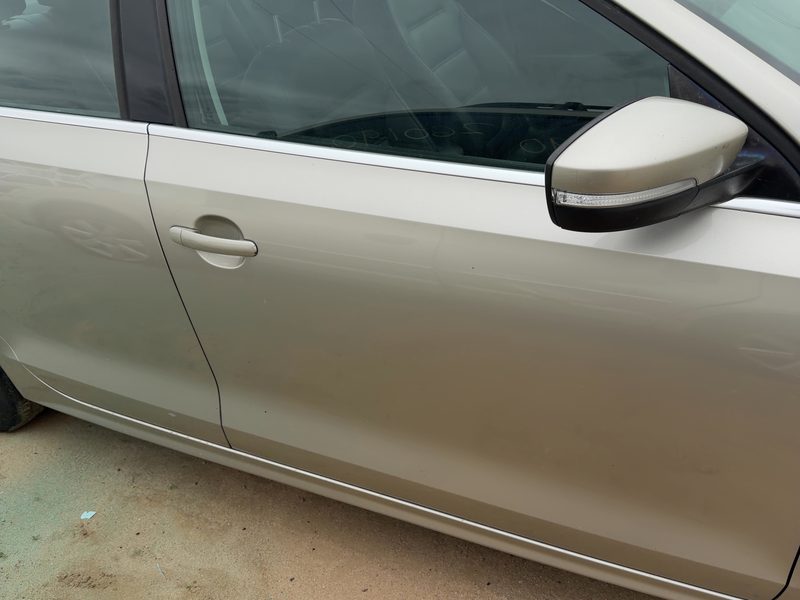 2011-2018 Jetta Except Gli Front Door RH