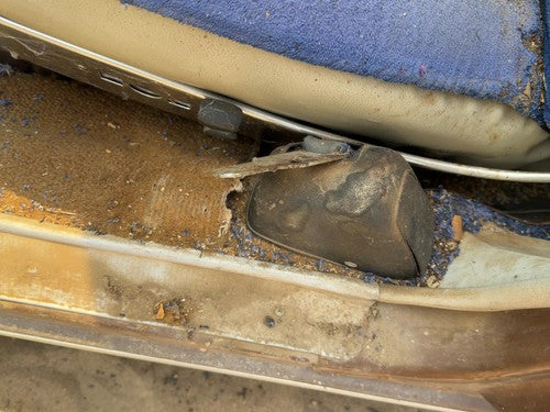 1974 Chevy Impala Driver Left Front Seat Belt Retractor Oem Shoulder