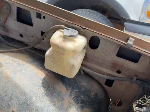 80 Silverado C20 Windshield Washer Fluid Reservoir With Pump Oem Wiper Tank