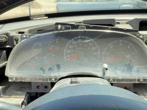 97-03 Ford F150 Speedometer Cluster Instrument Gauges Panel OEM F75Z10849LR