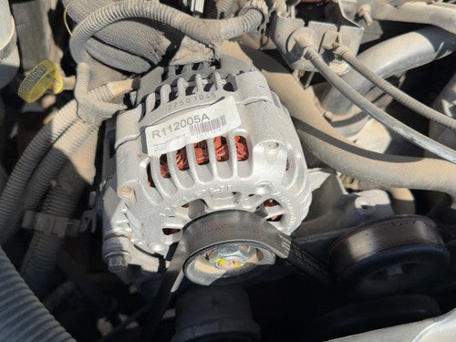 2001-2005 Chevy S10 Blazer Alternator OEM 4.3L 19244795