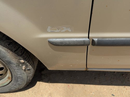 1999-2003 Mazda Protege Dx Driver Left Moulding From Fender Oem Trim Strip