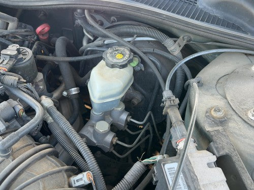 95-01 Chevy Lumina Power Brake Booster with Master Cylinder Pair Set 18029965