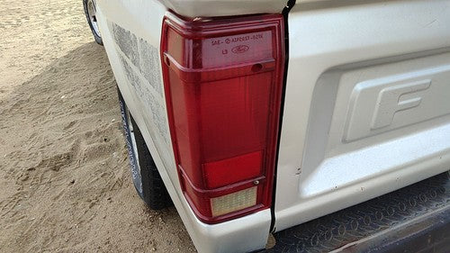 1983-1990 Ford Ranger Driver Left Tail Light Brake Lamp Oem Rear E3tz13404a