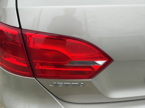 2011-2014 Vw Jetta Driver Left Inner Tail Light Brake Lamp Oem Rear 5C6945093