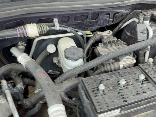 05-06 Chevy Equinox Power Brake Booster With Master Cylinder Pair Set Oem 3.4L