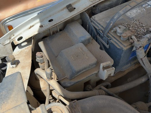 1998-2008 Ford F150 Windshield Washer Fluid Reservoir With Pump Oem Wiper Tank