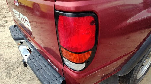1998-2000 Mazda B2500 Passenger Right Tail Light Brake Lamp Oem Rear Zzm051150p1