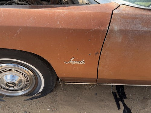 1974-1975 Chevy Impala Driver Left Front Fender Oem 00359091