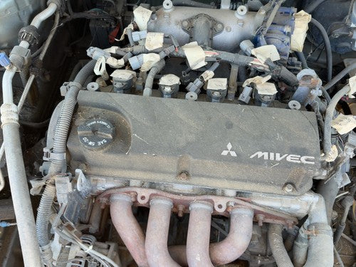 2007-2012 Mitsubishi Eclipse Valve Cover Oem 2.4L Mn155312