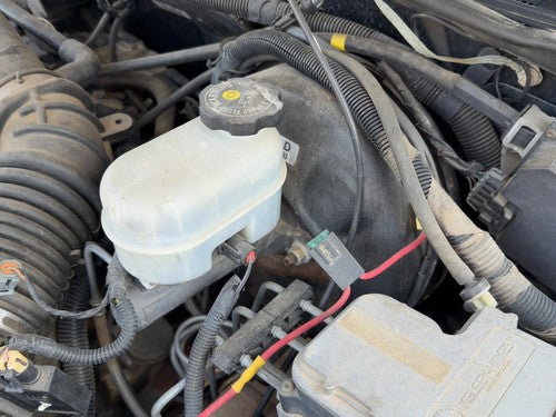 97-05 S10 Blazer Power Brake Booster With Master Cylinder Pair Set Oem 4.3L