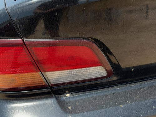 1997-1999 Nissan Maxima Driver Left Inner Tail Light Brake Lamp Oem Rear