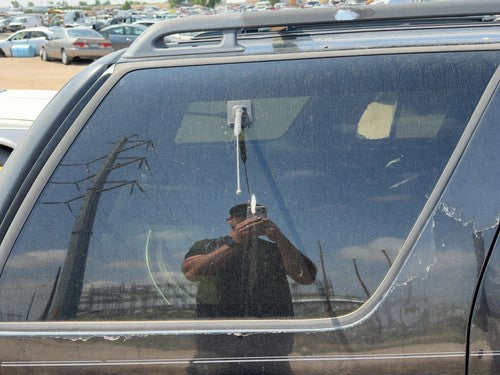 97-04 Chevy S10 Blazer Passenger Right Rear Quarter Glass Back Side Window Oem