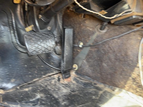 1973-1980 Mercedes 450SL 107 Gas Pedal Assembly Accelerator 4.5L OEM