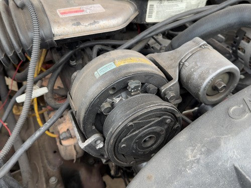 93-94 Chevy Silverado 1500 Ac Compressor Air Conditioner Pump Assembly Oem 5.7L