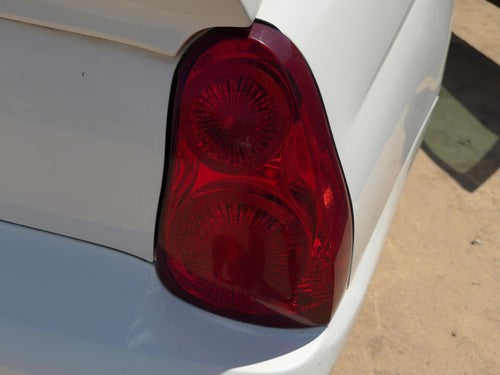 06-07 Monte Carlo Passenger Right Outer Tail Light Brake Lamp Rear From 9/20/05