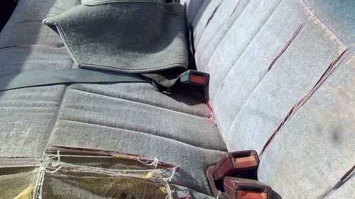 1988-1994 Gmc Sierra 2500 Passenger Right Front Seat Belt Buckle Receiver Oem