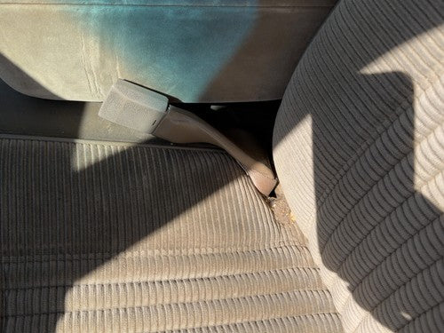 1989-1996 Buick Century Driver Left Front Seat Belt Buckle Receiver Oem Tan