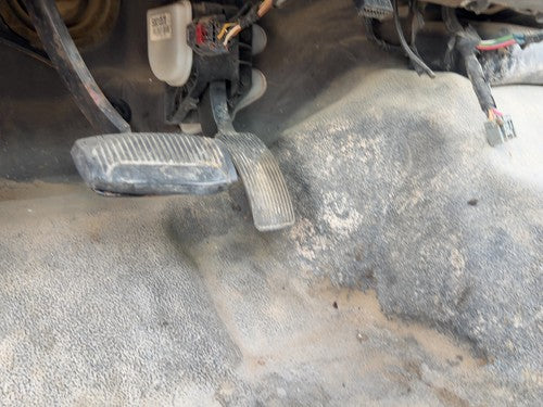 2003-2007 Ford F350 Gas Pedal Assembly Oem Accelerator 6.0L Powerstroke Diesel