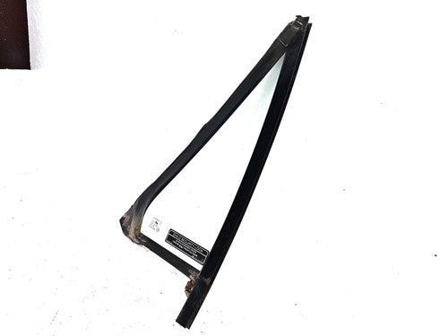 1996-2000 Saturn Sl1 Driver Left Rear Vent Window Back Door Glass With Frame Oem