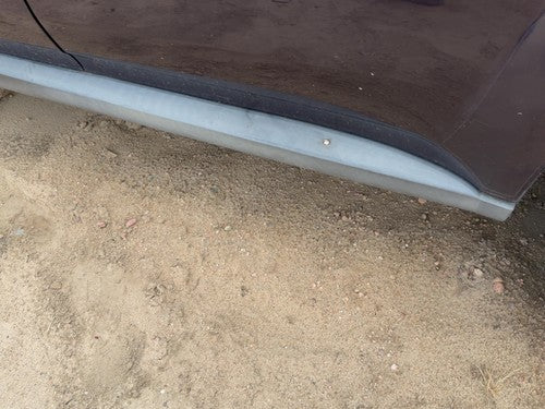 2006-2009 Chevy Equinox Driver Left Lower Rocker Panel Moulding Side Skirt Oem