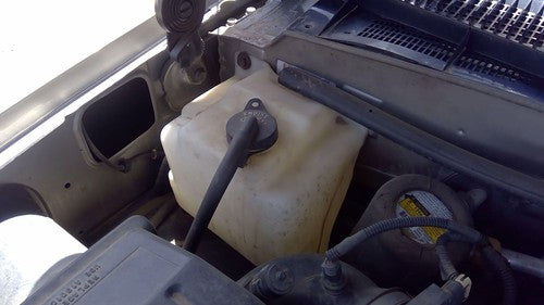 95-00 Tahoe Coolant Reservoir Radiator Overflow Tank 5.7L Vortec Silverado