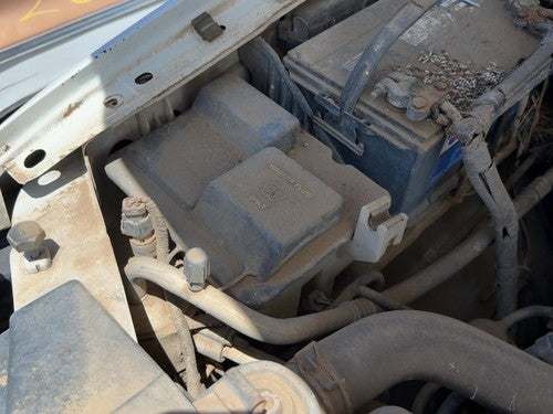 1998-2008 Ford F150 Windshield Washer Fluid Reservoir With Pump Oem Wiper Tank