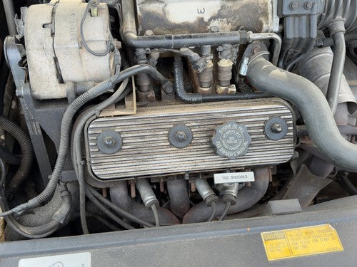 1986 Oldsmobile 98 Front Valve Cover Oem 3.8L