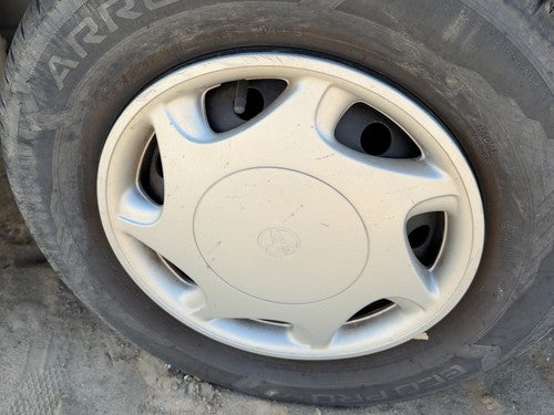 1997-2001 Toyota Camry 14 Inch Hubcap Wheel Cover Seven Hole OEM 42621AA020