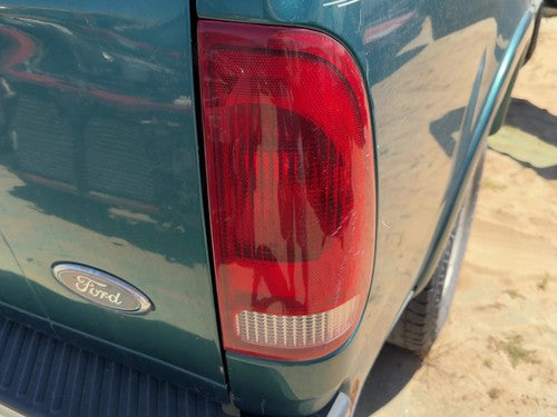 1997-2004 Ford F150 Passenger Right Tail Light Brake Lamp Oem Rear F85Z13404Ca