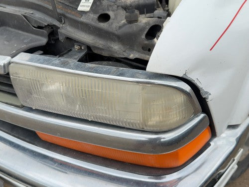 1998-2005 Chevy S10 Blazer Driver Left Head Light Oem Front Lamp 16525721