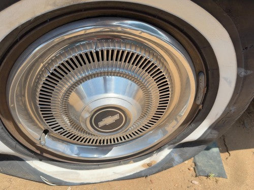 1971-1976 Chevy Impala Set of Four 15 Inch Hubcaps Wheel Covers OEM 03968761