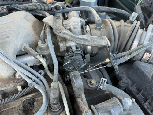 1999 Chevy Lumina Throttle Body Valve OEM with Sensors 3.1L V6 17113576