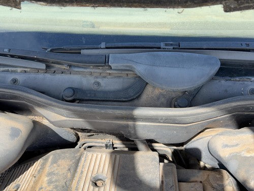 2001 BMW 530i Passenger Right Windshield Wiper Arm Blade Lever 61618209880