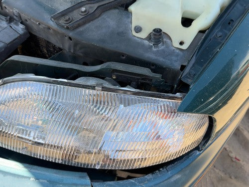 1995-2001 Chevy Lumina Driver Left Head Light OEM Front Lamp 10420375