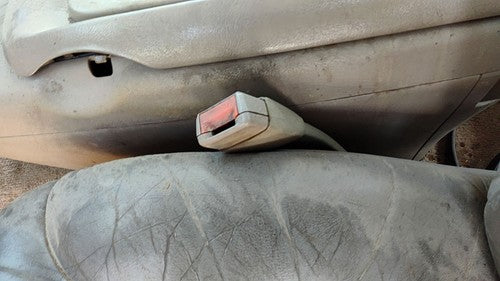 1995-1998 Silverado 2500 Driver Left Front Seat Belt Buckle Receiver Oem Tan 52D