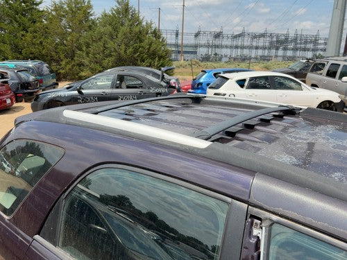 2006 Chevy Equinox Luggage Rack Cross Bars Only Oem Roof