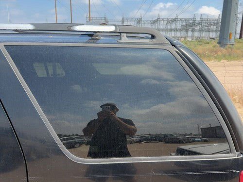 1997-2004 Chevy S10 Blazer Driver Left Rear Quarter Glass Back Side Window Oem